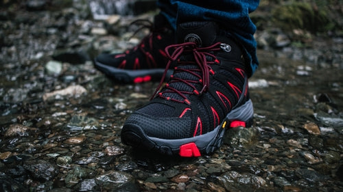 ROCKROOSTER Bedrock Men's Waterproof Hiking Boots, Black, 6 Inch